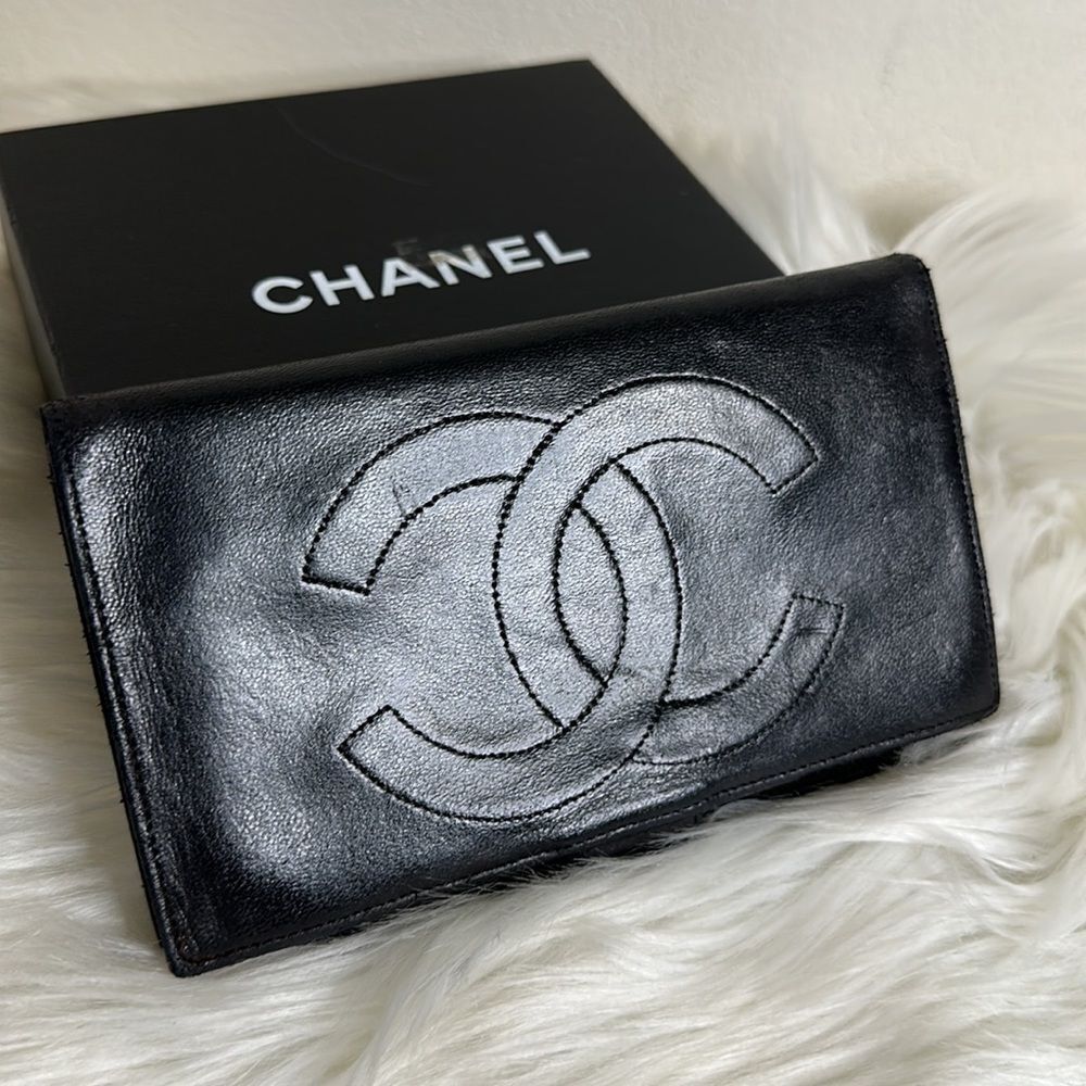 💯Authentic Chanel Long Wallet 🍀 - Picture 14 of 17
